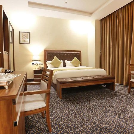 Karam Jeddah Hotel エクステリア 写真
