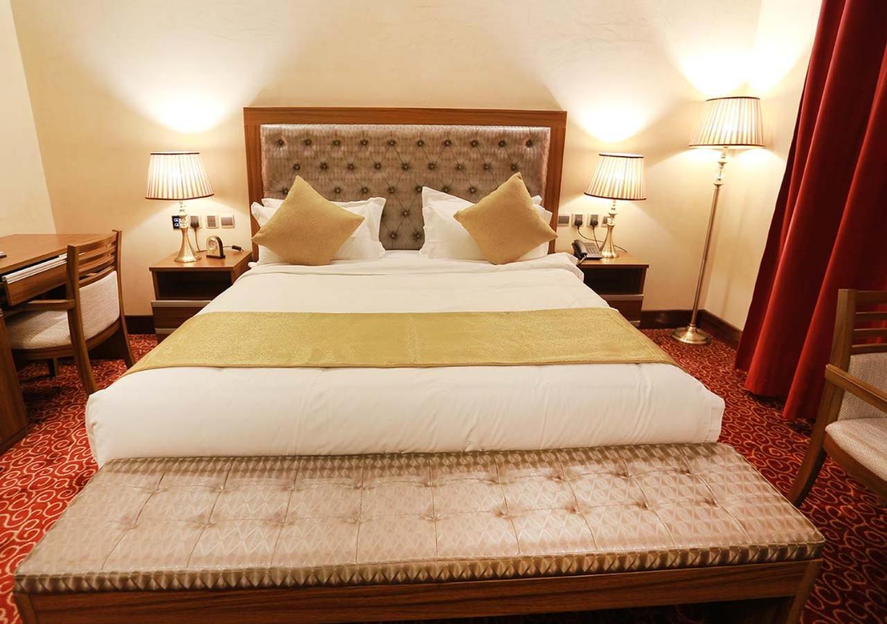 Karam Jeddah Hotel エクステリア 写真