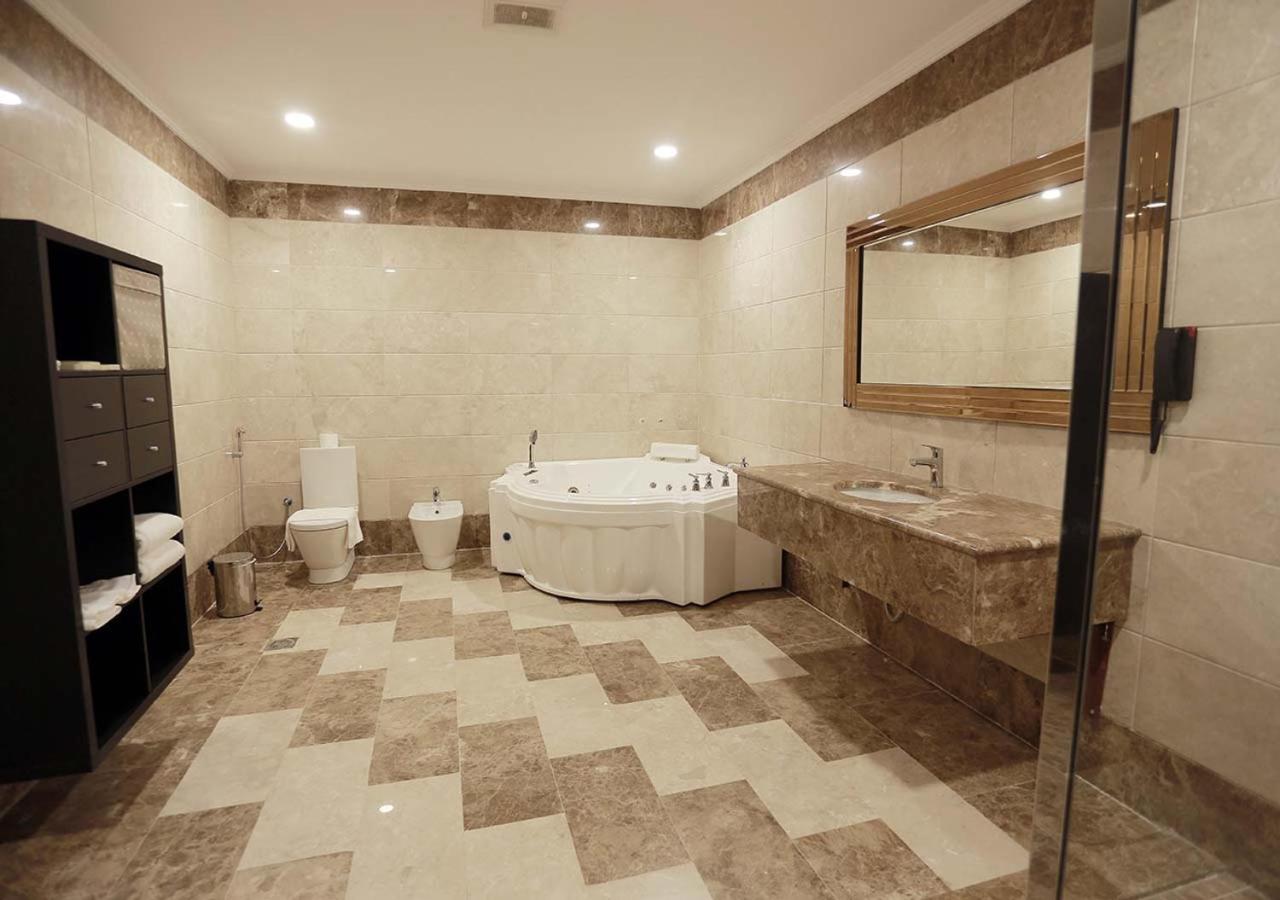 Karam Jeddah Hotel エクステリア 写真