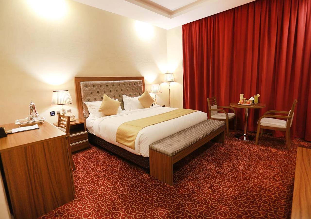 Karam Jeddah Hotel エクステリア 写真