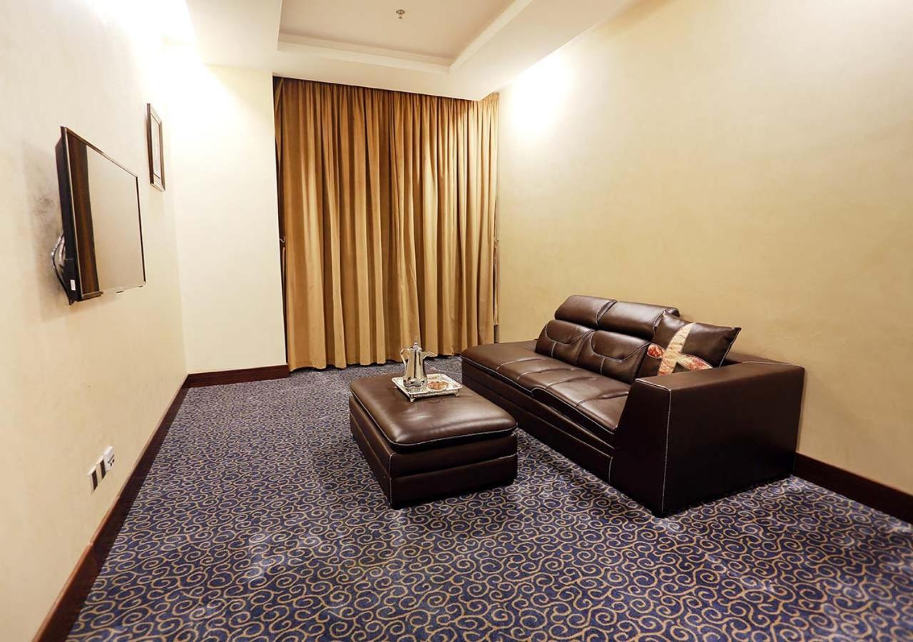 Karam Jeddah Hotel エクステリア 写真